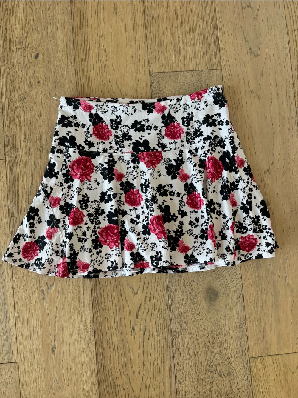 ibkul womens floral skort white black Small
